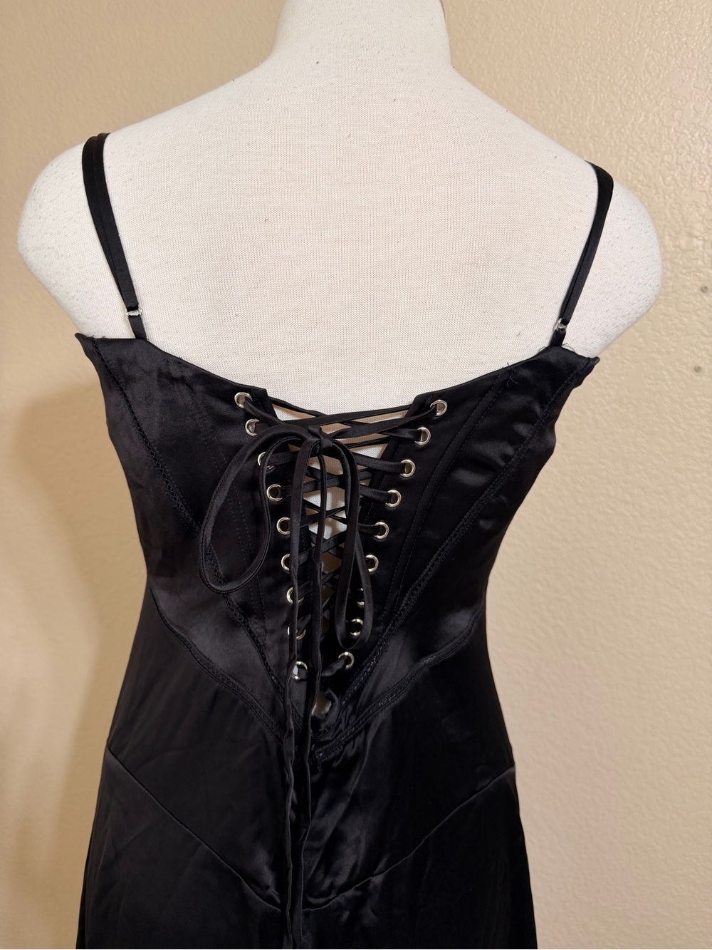 House of CB Anabella Black Satin Maxi gown Dress - Picture 5 of 6